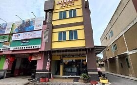 Intanova Hotel